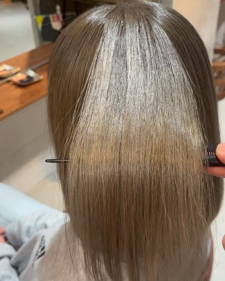 クオルシア縛りなブリーチオンカラー