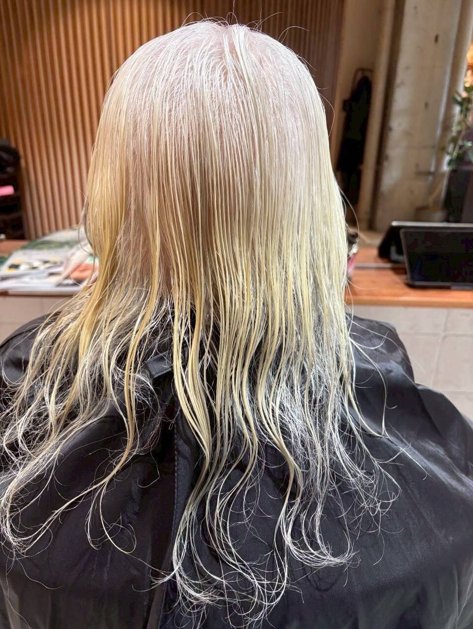 めちゃくちゃキレイな白髪です👩‍🦳